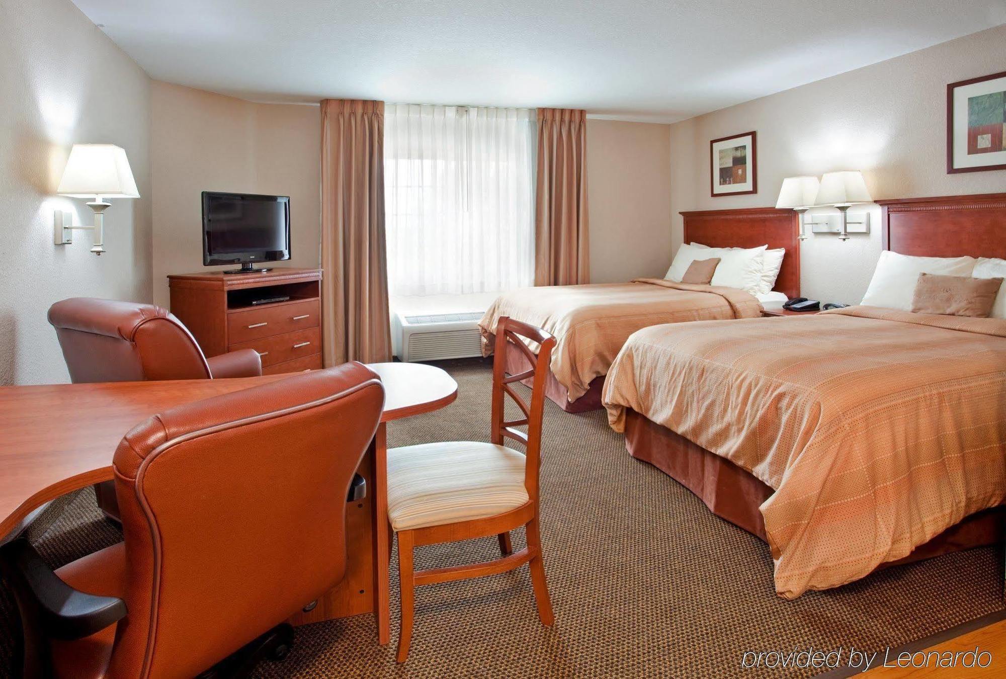 Candlewood Suites Kansas City Airport Exterior foto